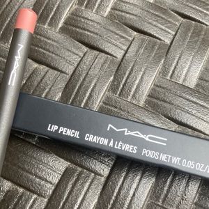 Mac lip pencil Whirl